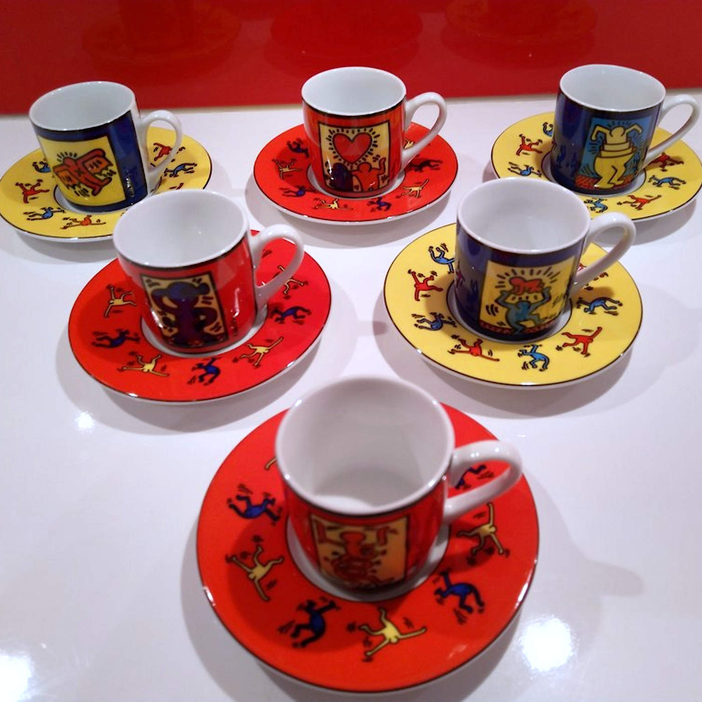 Keith Haring (1958-1990) - Complete collection Könitz porcelain espresso cups – Bild 2